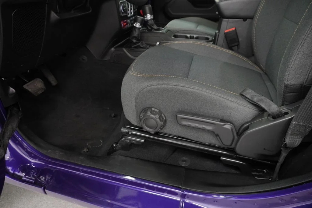 Certified Used 2026  Jeep Sport image 40