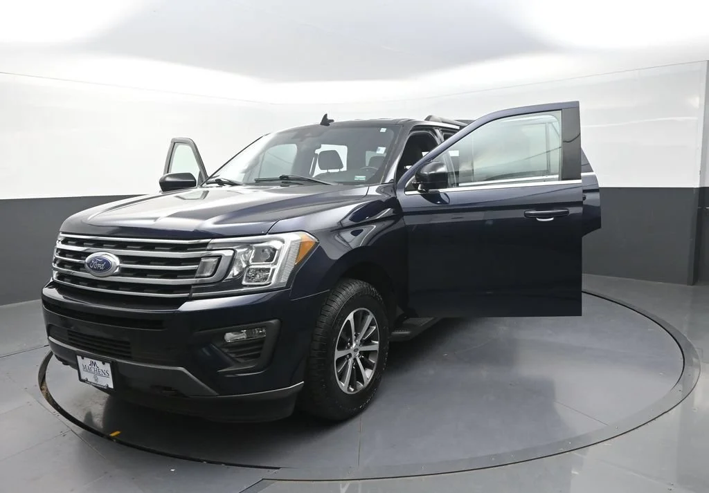 Used 2021 Blue Ford XL image 4