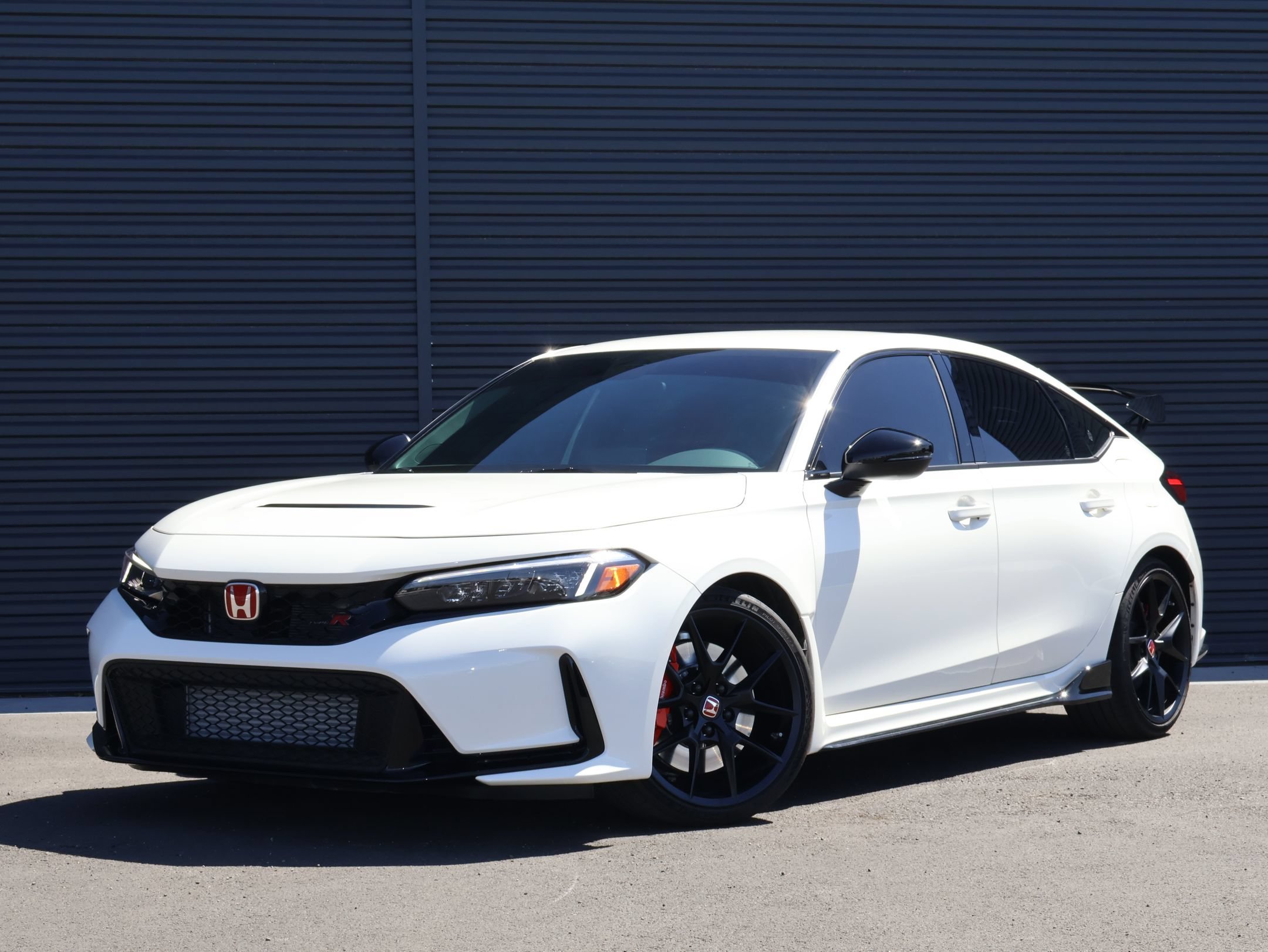 Used 2026 Championship White Honda  image 1