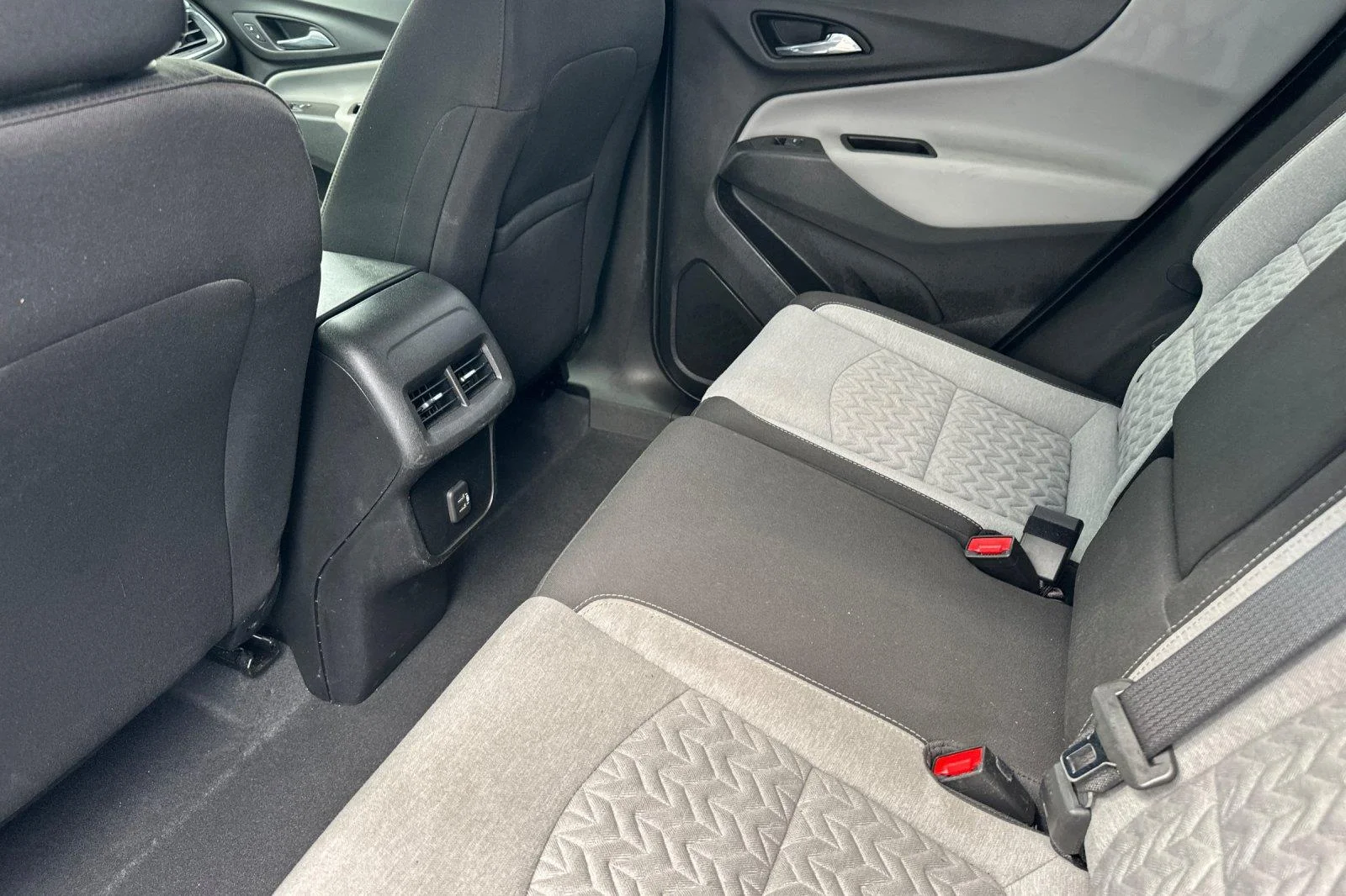 Used 2022 Iron Gray Metallic Chevrolet LT image 12