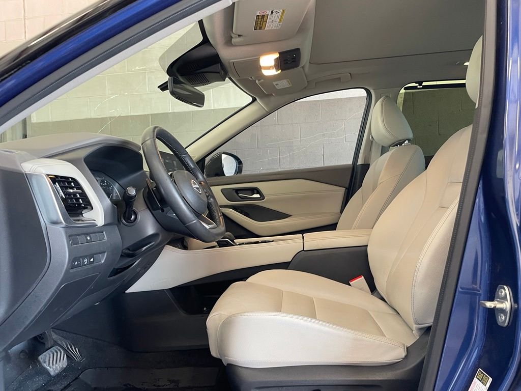 Certified Used 2023 Blue Nissan SL image 10