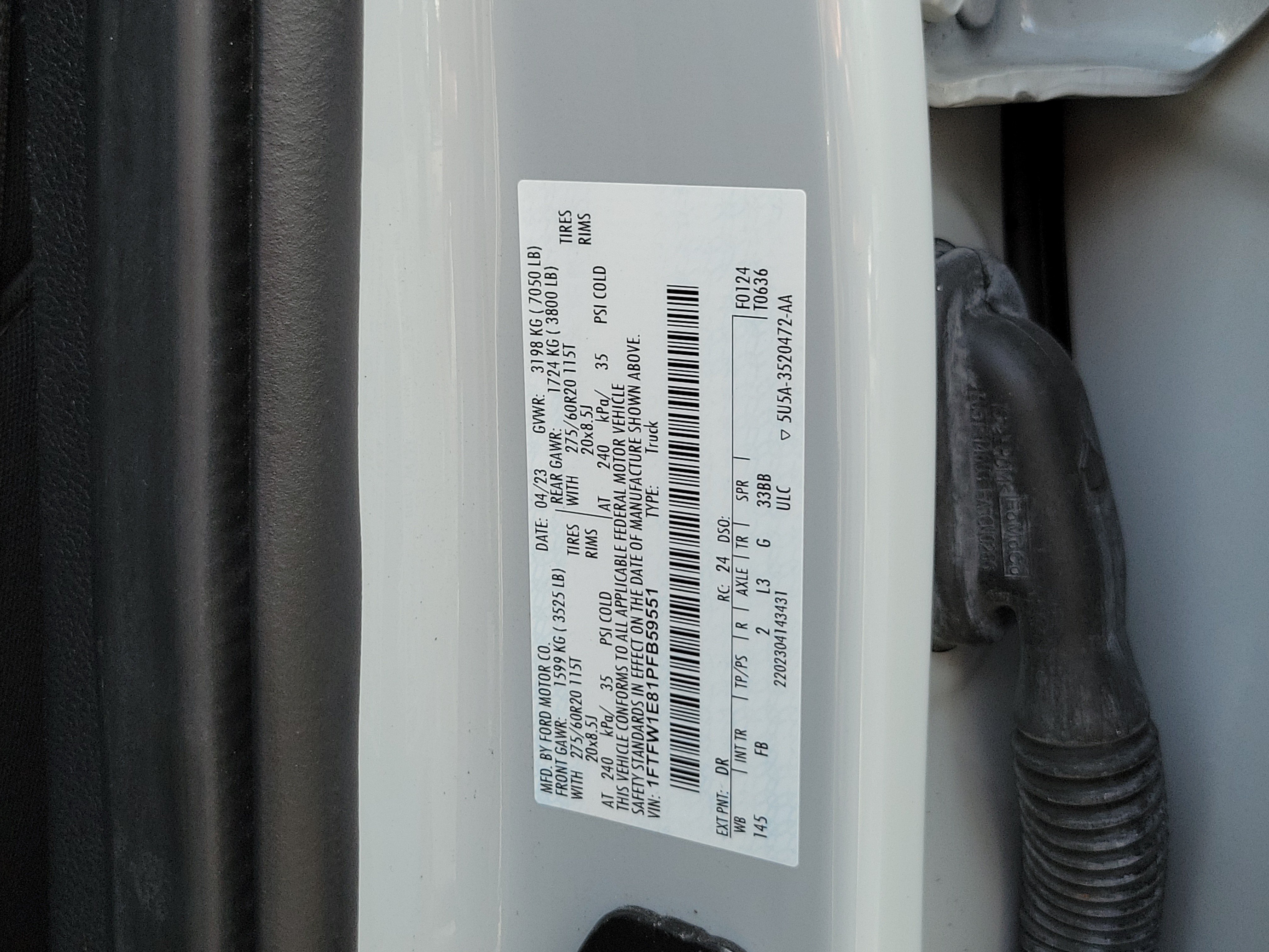 Used 2023 Avalanche Ford XLT image 9