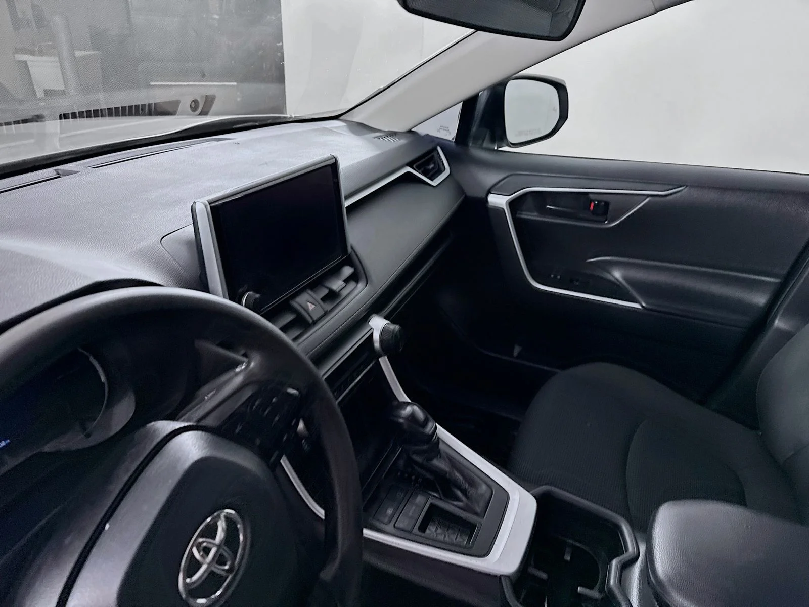 Used 2023 Silver Toyota LE image 6