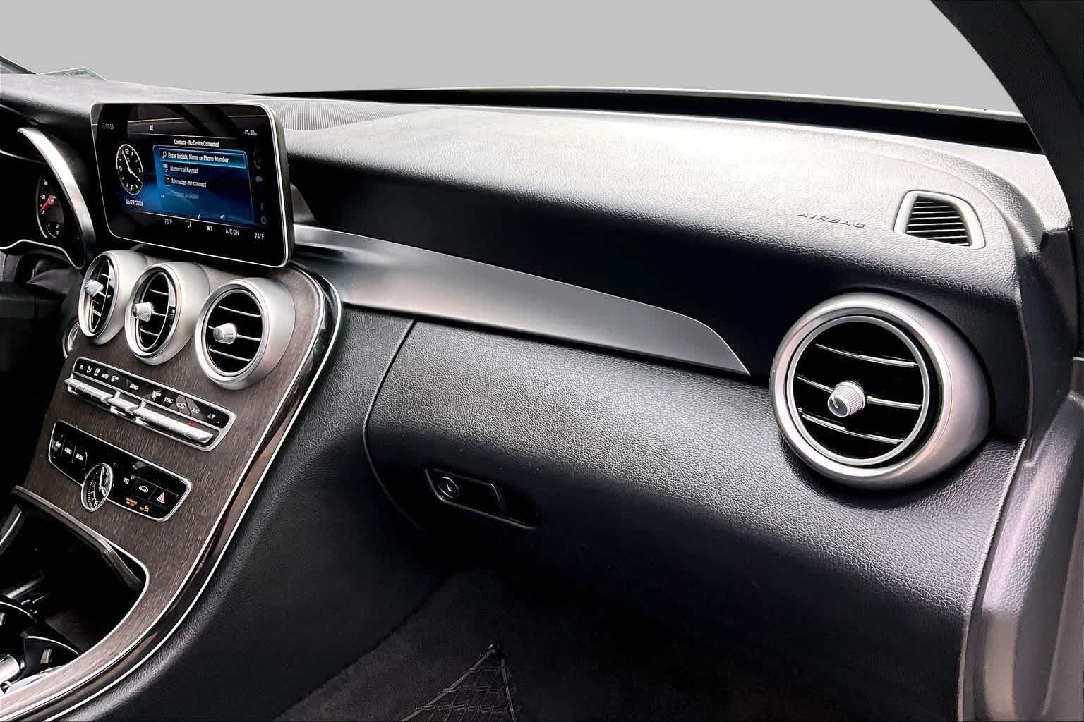 Used 2020 Mojave Silver Metallic Mercedes-Benz C 300 image 18