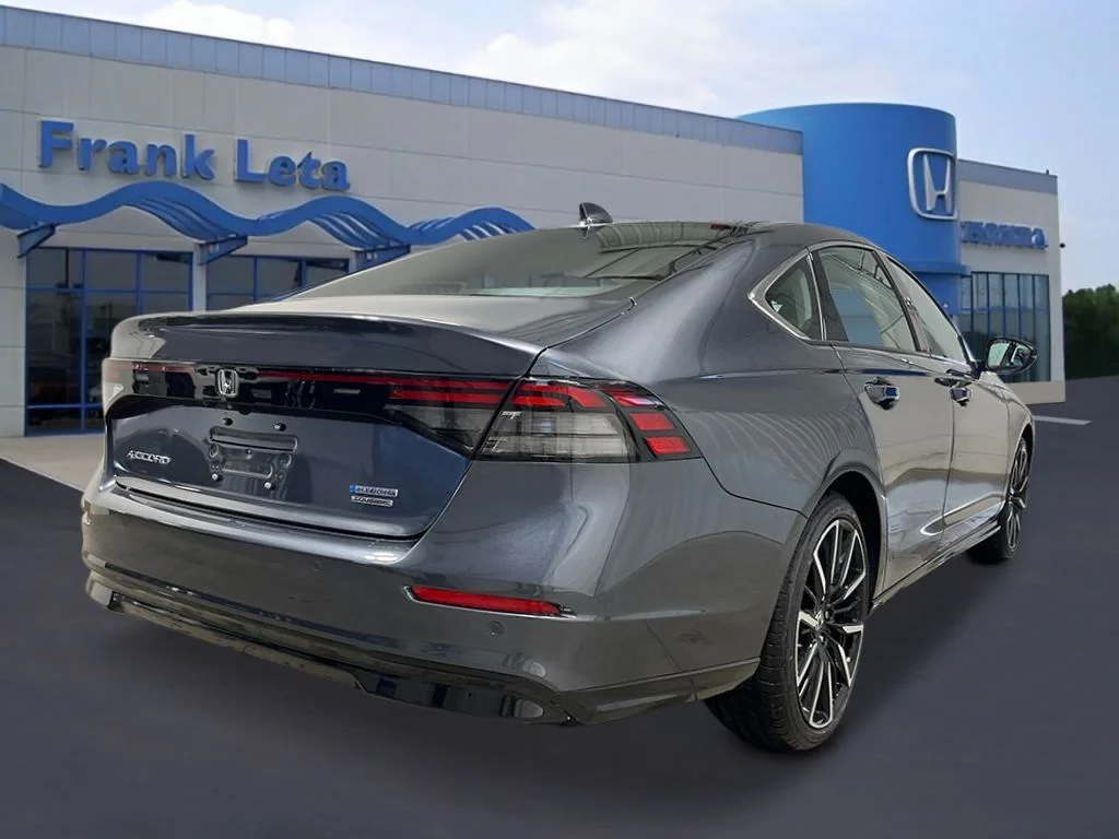 New 2026 Meteorite Gray Metallic Honda Touring image 5