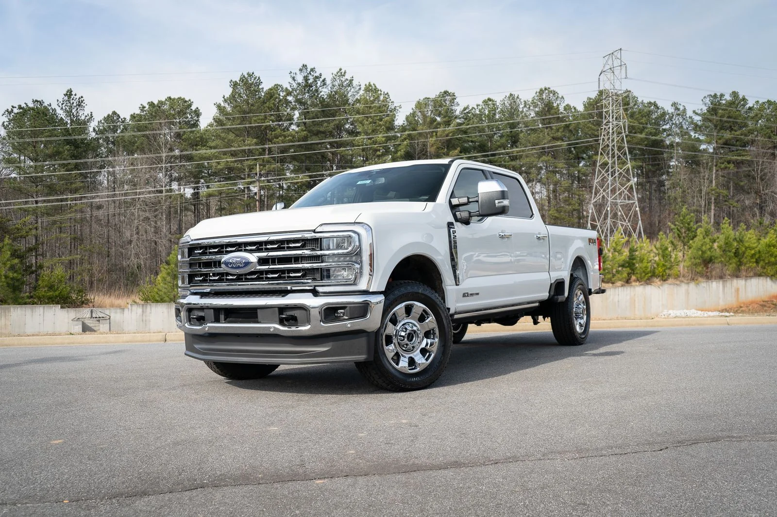 New 2026 Star White Metallic Tri-Coat Ford F-250® Lariat® image 1