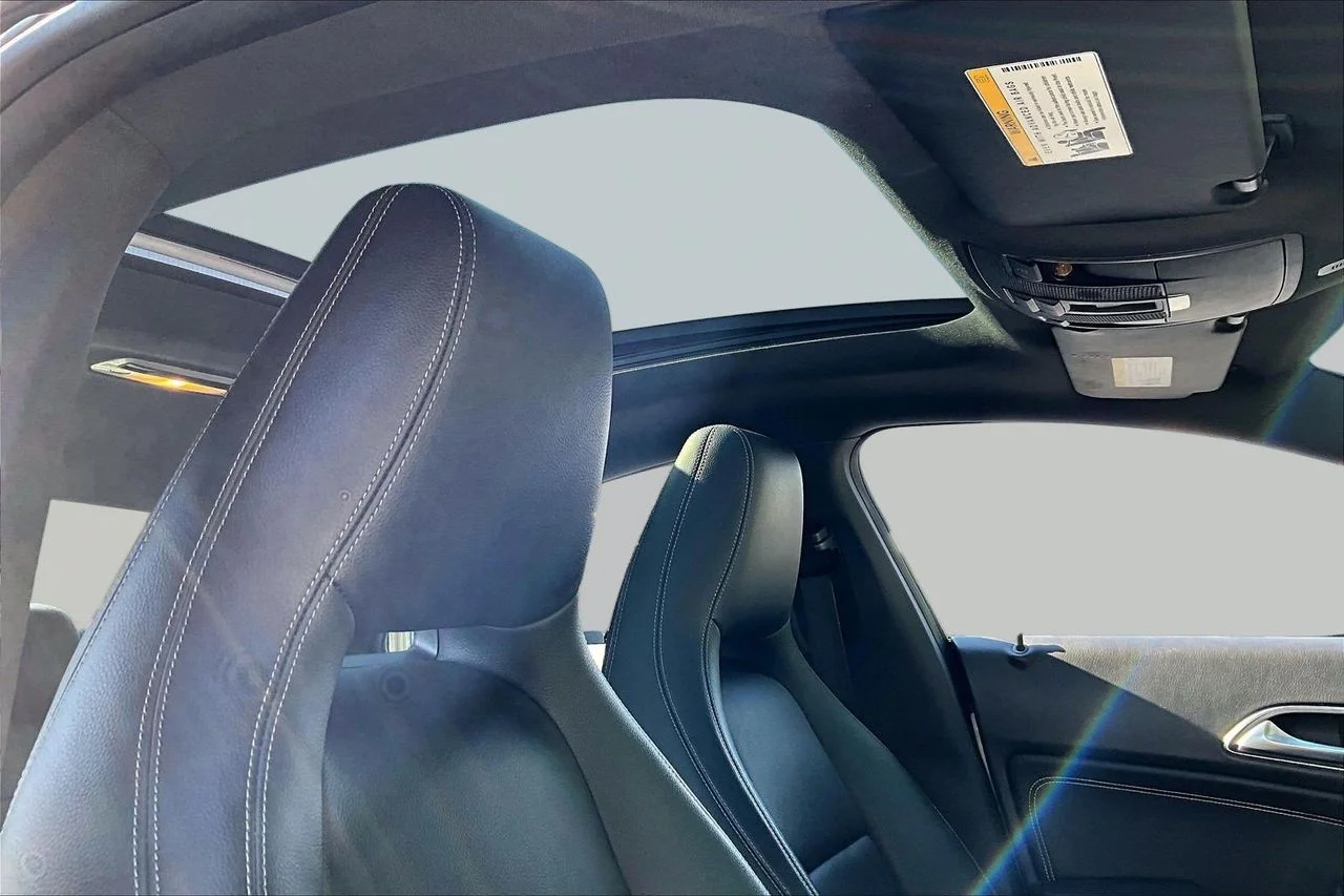 Used 2019 Gray Mercedes-Benz CLA 250 image 15