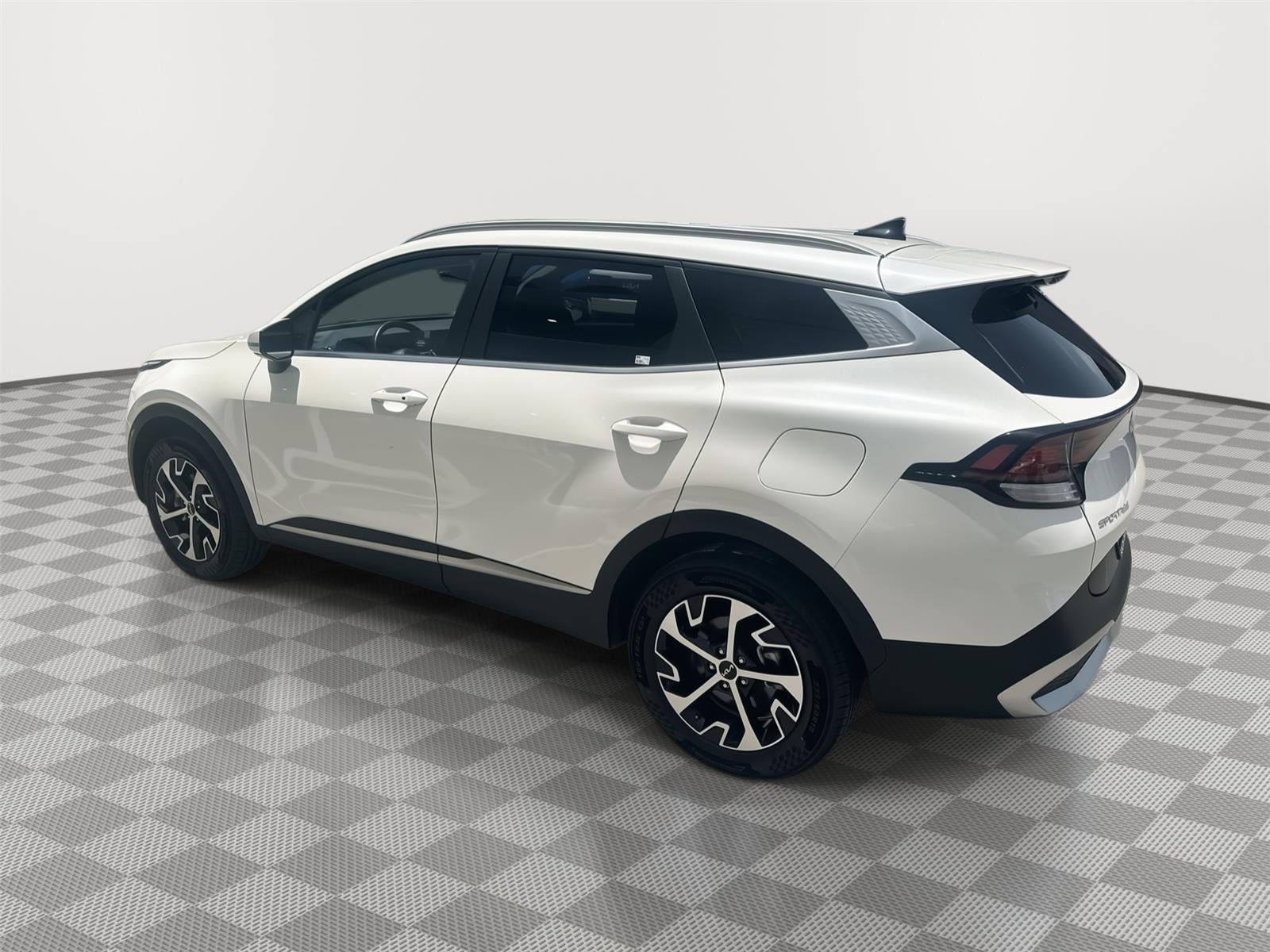 Certified Used 2023 Snow White Pearl Kia EX image 6