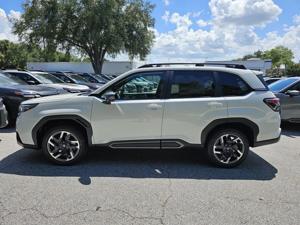 New 2026 CRYSTAL WHITE PEARL Subaru Limited image 5