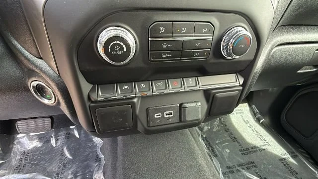 2026 GMC Sierra 1500 Pro - Photo 14