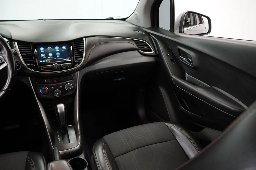 Used 2019 Gray Chevrolet LT image 14