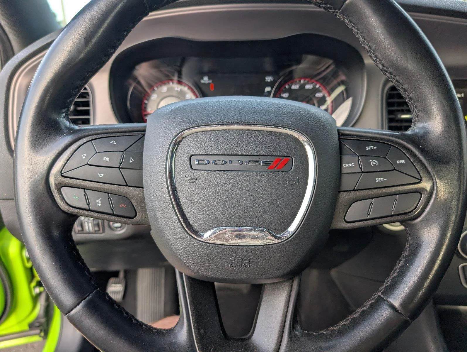Used 2023 Sublime Metallic Clearcoat Dodge SXT image 25