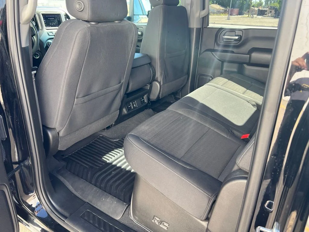 Used 2024 Black Chevrolet Custom image 21