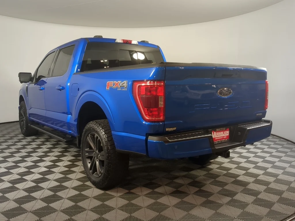 Used 2021 Velocity Blue Metallic Ford XLT image 6