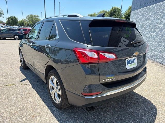 Used 2020 Nightfall Gray Metallic Chevrolet Premier image 3