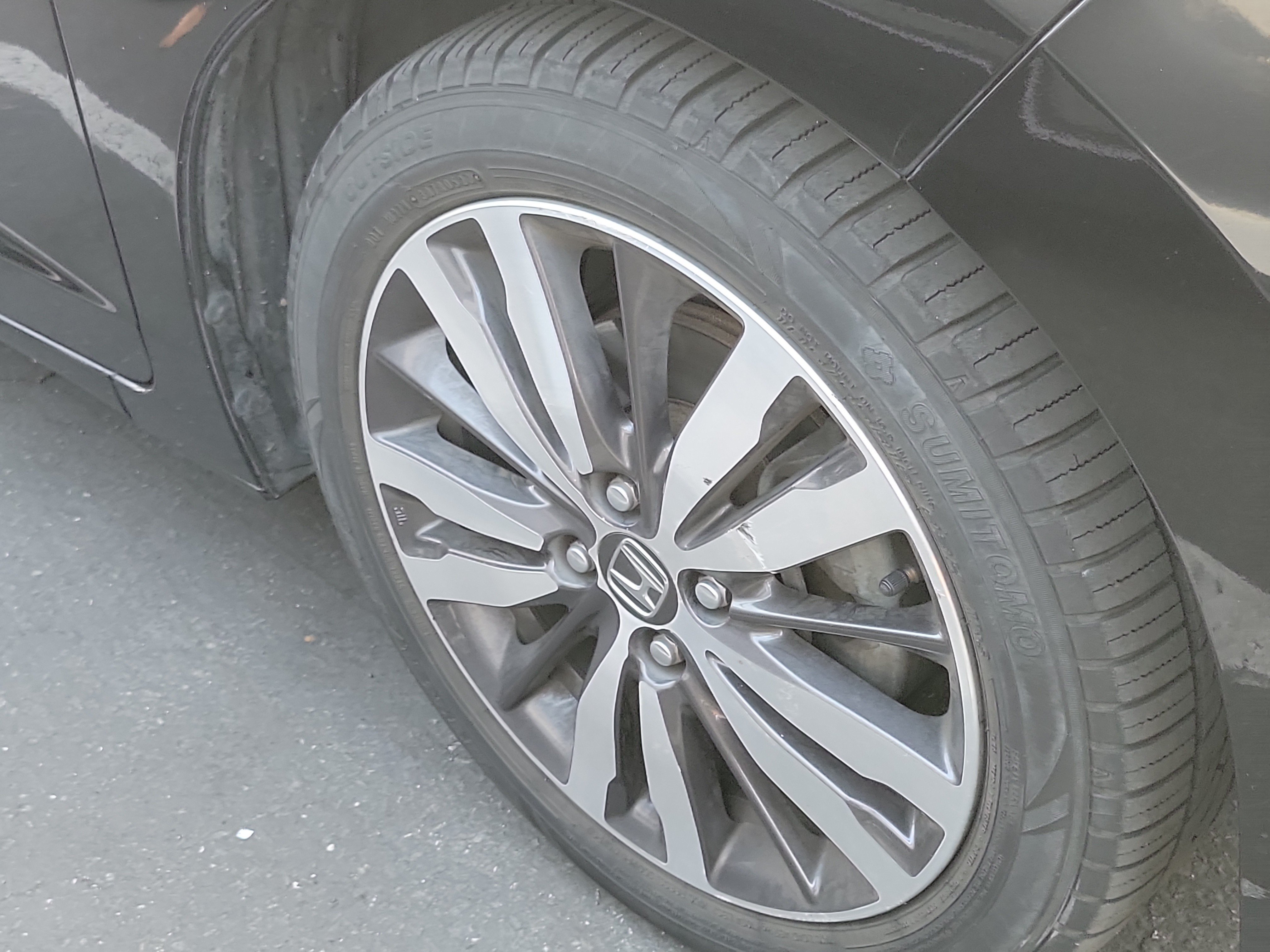 Used 2016 Crystal Black Pearl Honda EX image 4