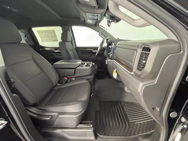 New 2026 Onyx Black GMC SLE image 36