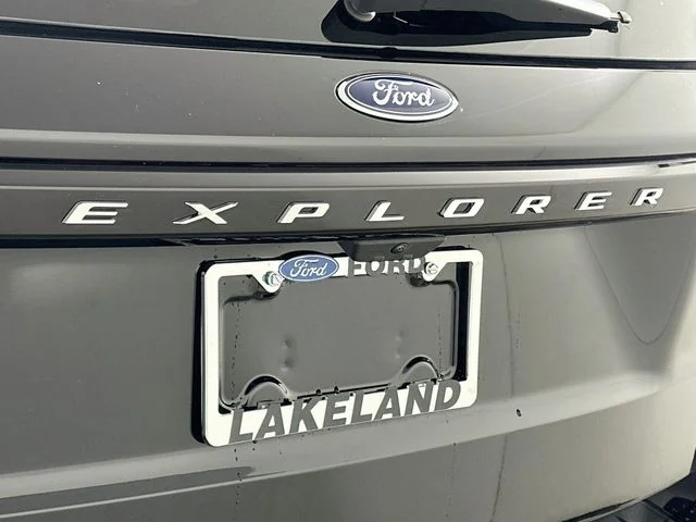 New 2026 Black Ford Active image 25