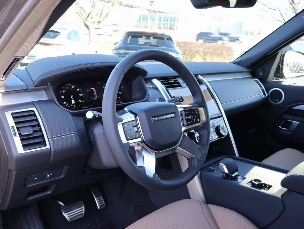Certified Used 2026 Carpathian Gray Premium Metallic Land Rover Gemini Edition image 18