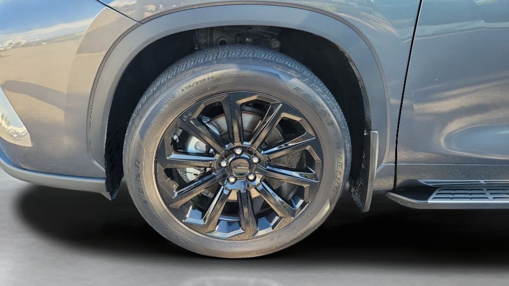 Certified Used 2025 Gray Toyota Limited image 27