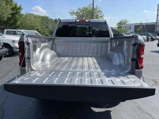 New 2026 Billet Silver Metallic Clear-Coat Exterior Paint RAM BIG HORN image 29
