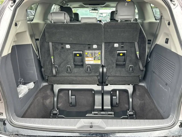 2021 Toyota Sienna Limited - Photo 11