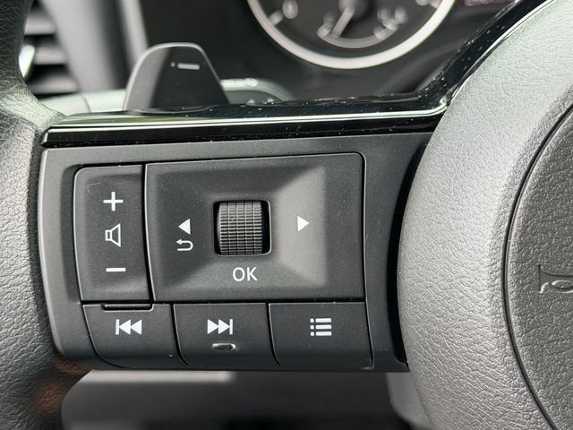 Used 2023 Black Nissan SV image 23
