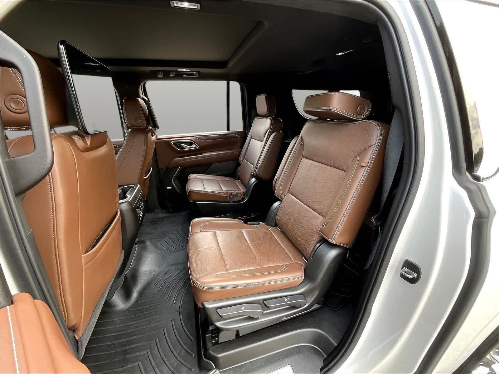 2021 Chevrolet Suburban High Country - Photo 25