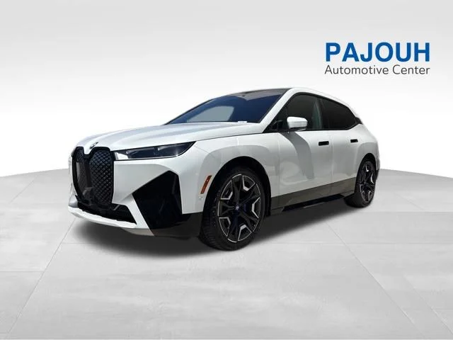 2022 BMW iX xDrive50's photo