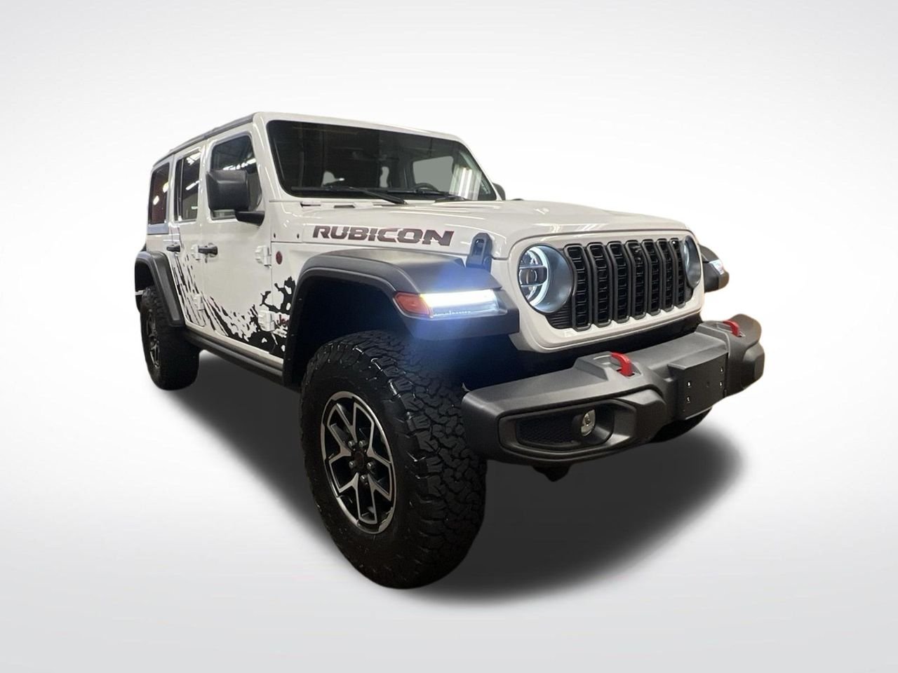 Used 2024 White Jeep Rubicon image 7