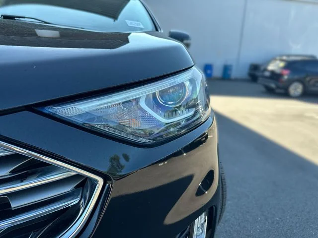 Used 2019 Black Ford Titanium image 9