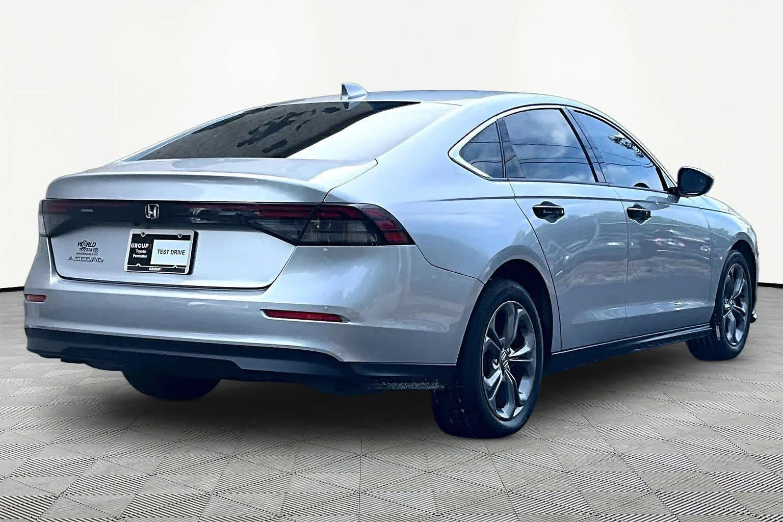 Used 2024 Solar Silver Metallic Honda EX image 13