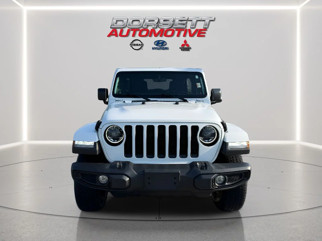 Used 2023 Bright White Jeep Sahara Altitude image 2