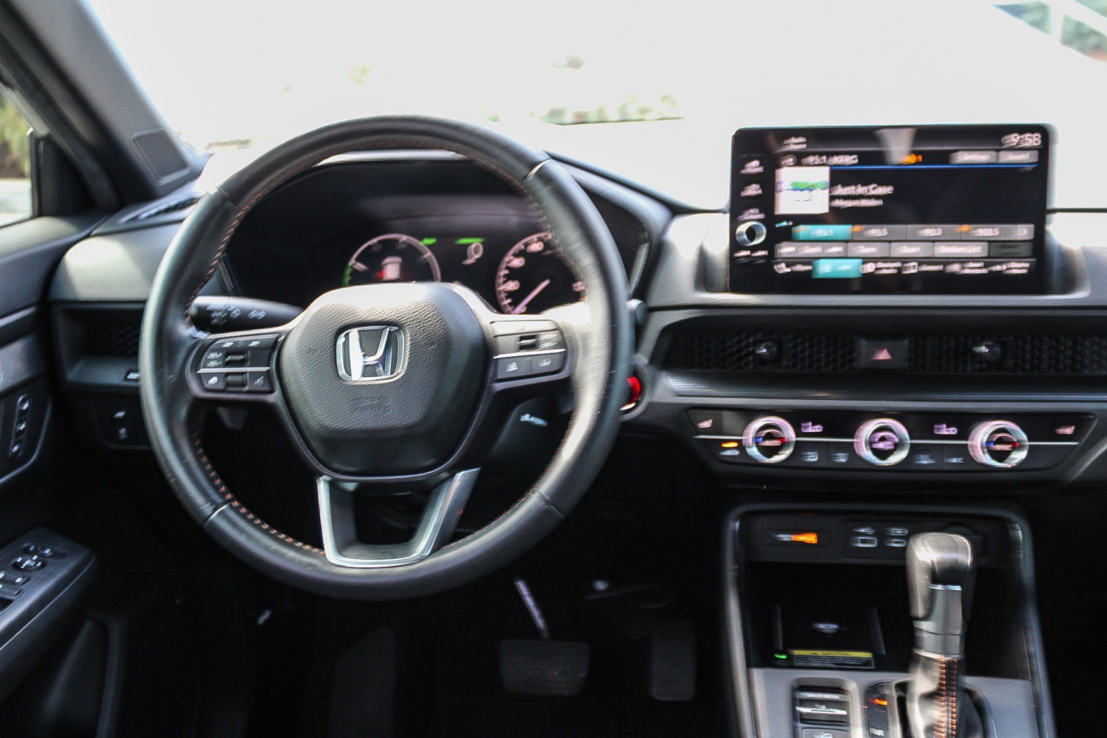 Certified Used 2024 Meteorite Gray Metallic Honda Sport-L image 14