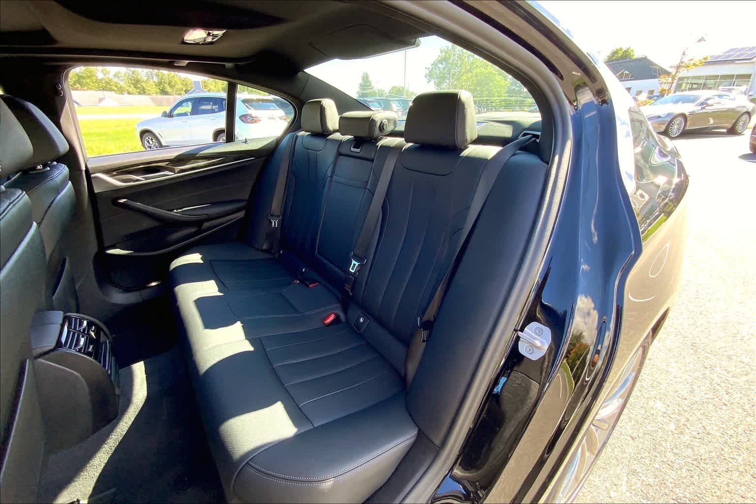 Certified Used 2021 Jet Black BMW 530i xDrive image 20