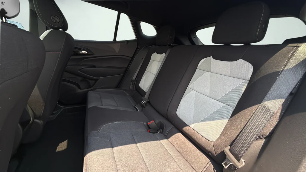 2026 Chevrolet Trax RS - Photo 36