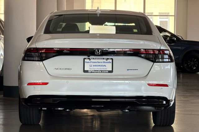 New 2026 Platinum White Pearl Honda EX-L image 5
