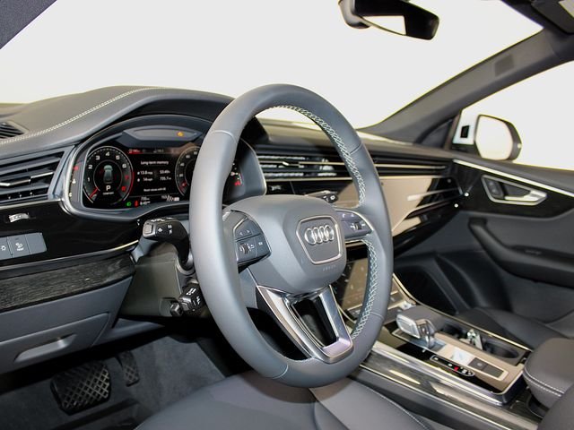 Used 2026  Audi 55 Premium image 19