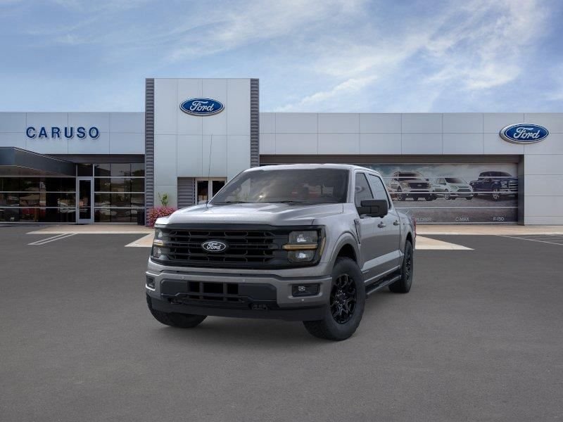 New 2026 Carbonized Gray Metallic Ford XLT image 2