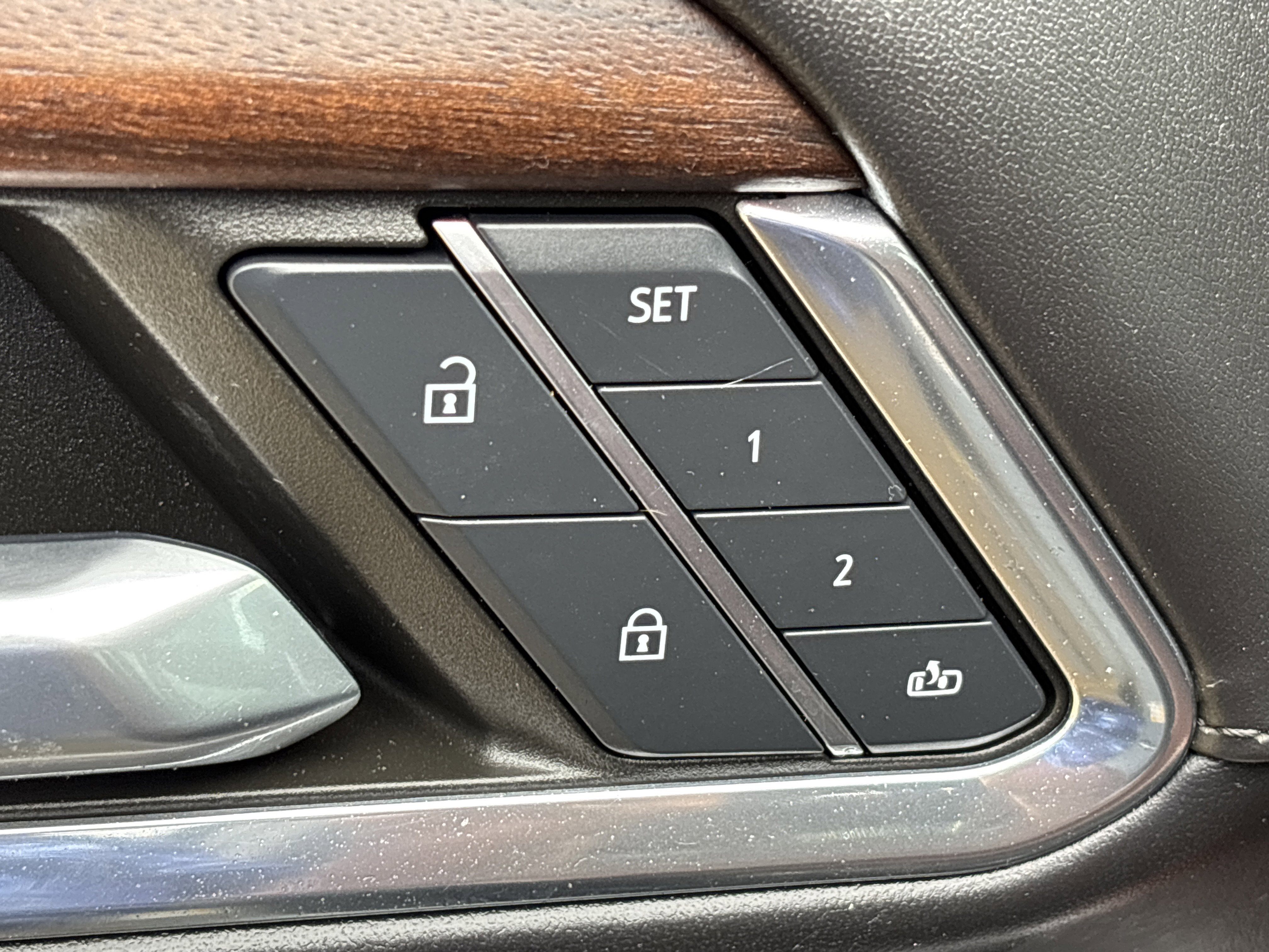 Used 2024 Thunderstorm Gray GMC Denali Ultimate image 22
