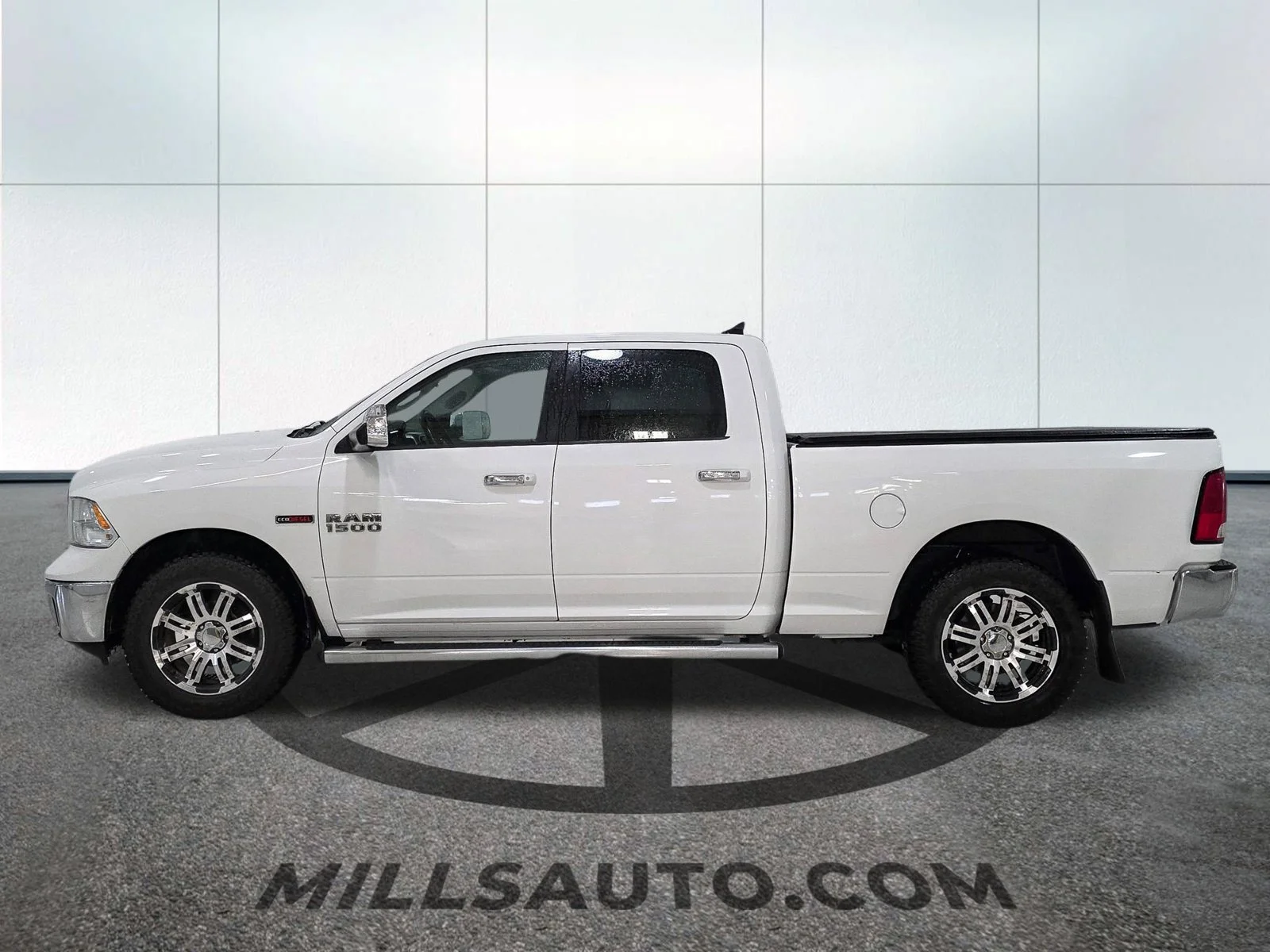 Used 2018 White Ram Big Horn image 3