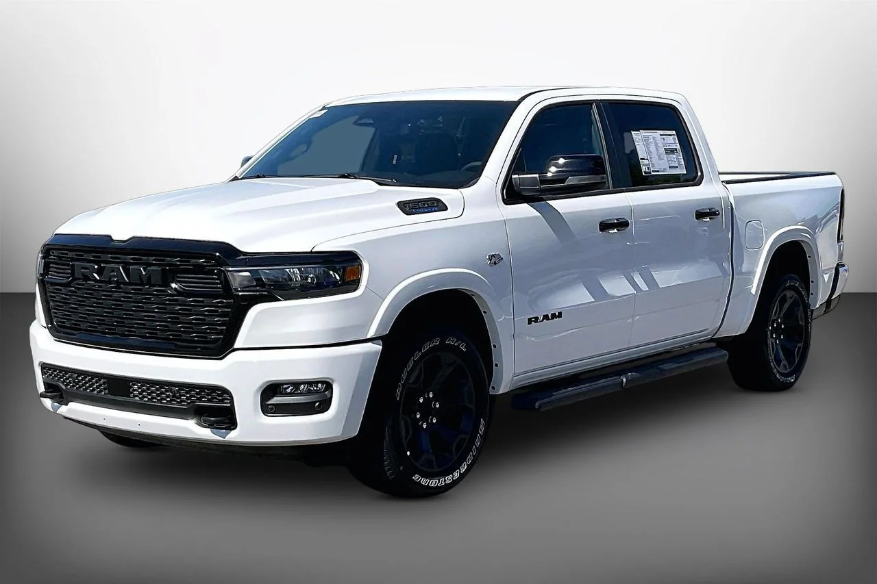 New 2026 Bright White Clearcoat RAM Big Horn/Lone Star image 4