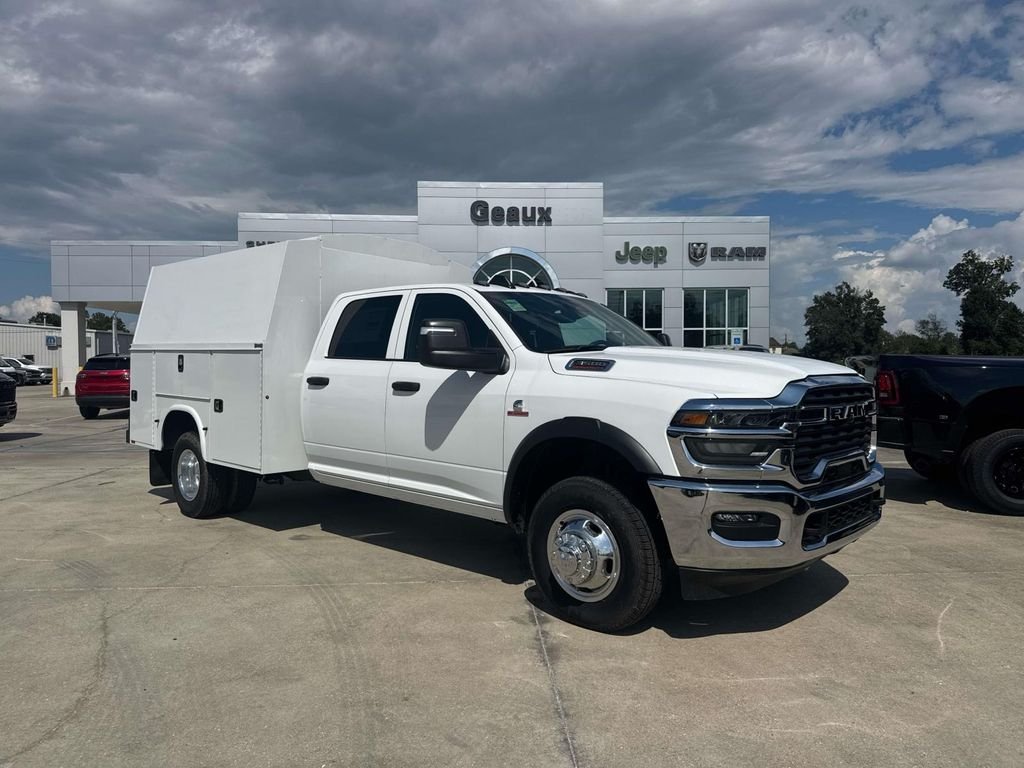 2026 RAM 3500 Chassis