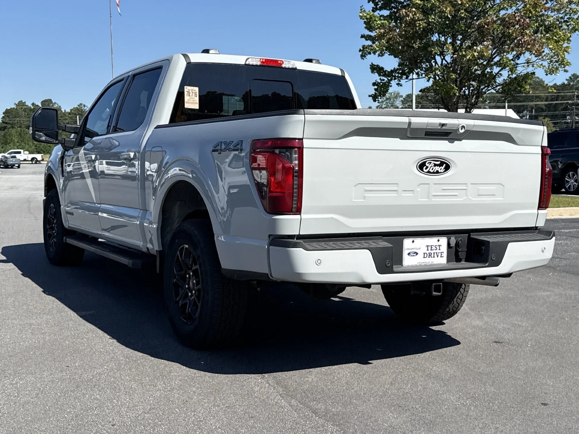 Certified Used 2024 Avalanche Ford XLT image 12