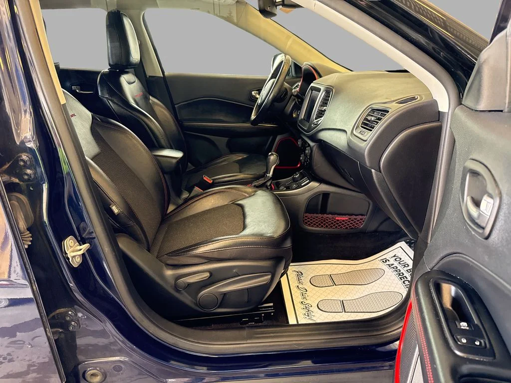 Used 2019 Blue Jeep Trailhawk image 11