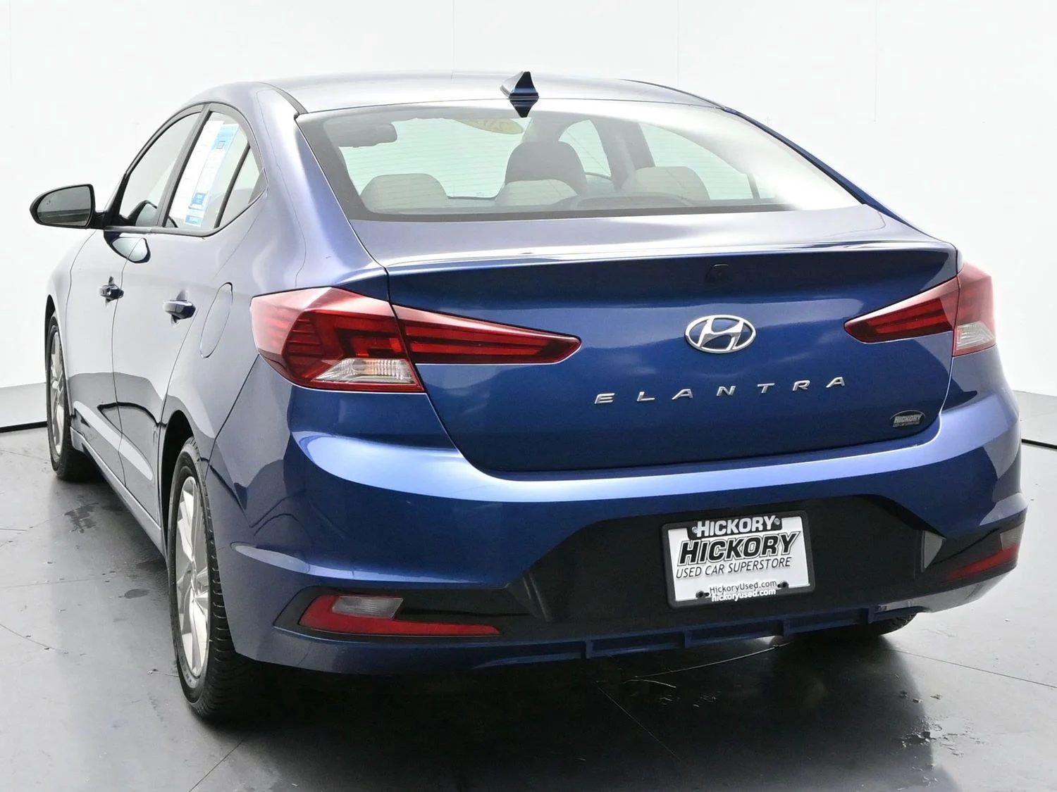 Used 2020 Lakeside Blue Hyundai Value Edition image 6