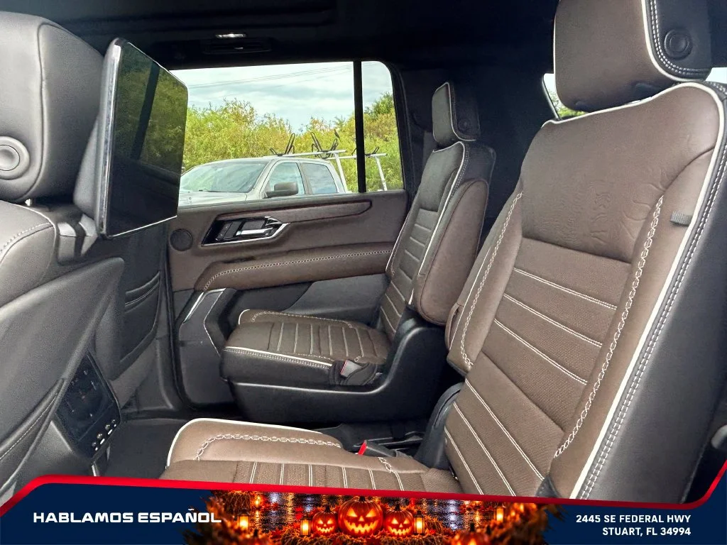 New 2027 Glacier White Tricoat GMC Denali Ultimate image 12