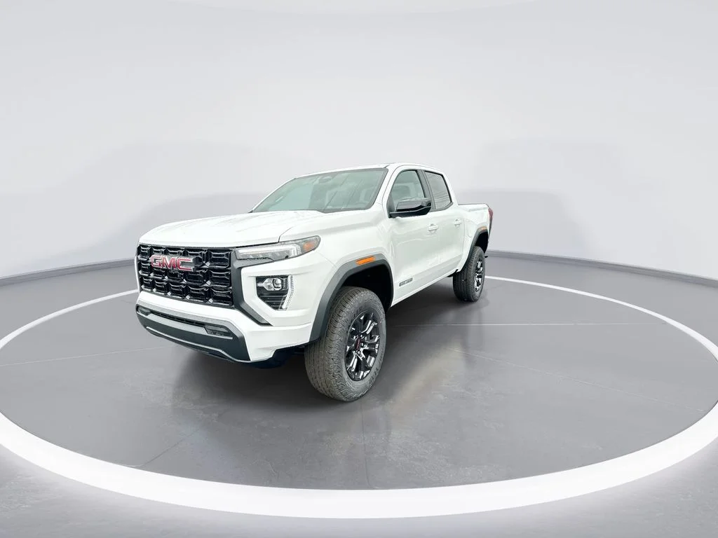 Certified Used 2024 White GMC Elevation image 4