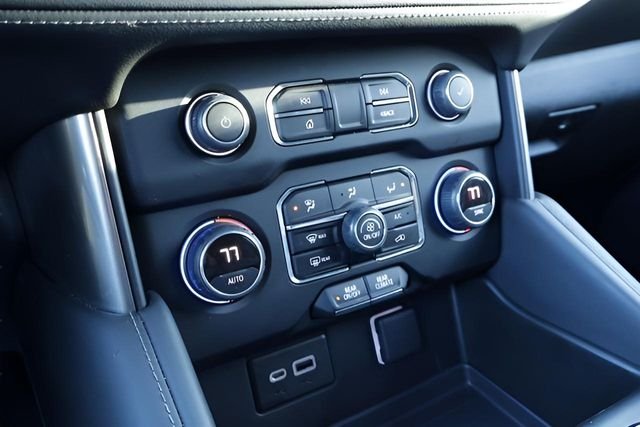 Used 2022 Black Chevrolet LS image 25