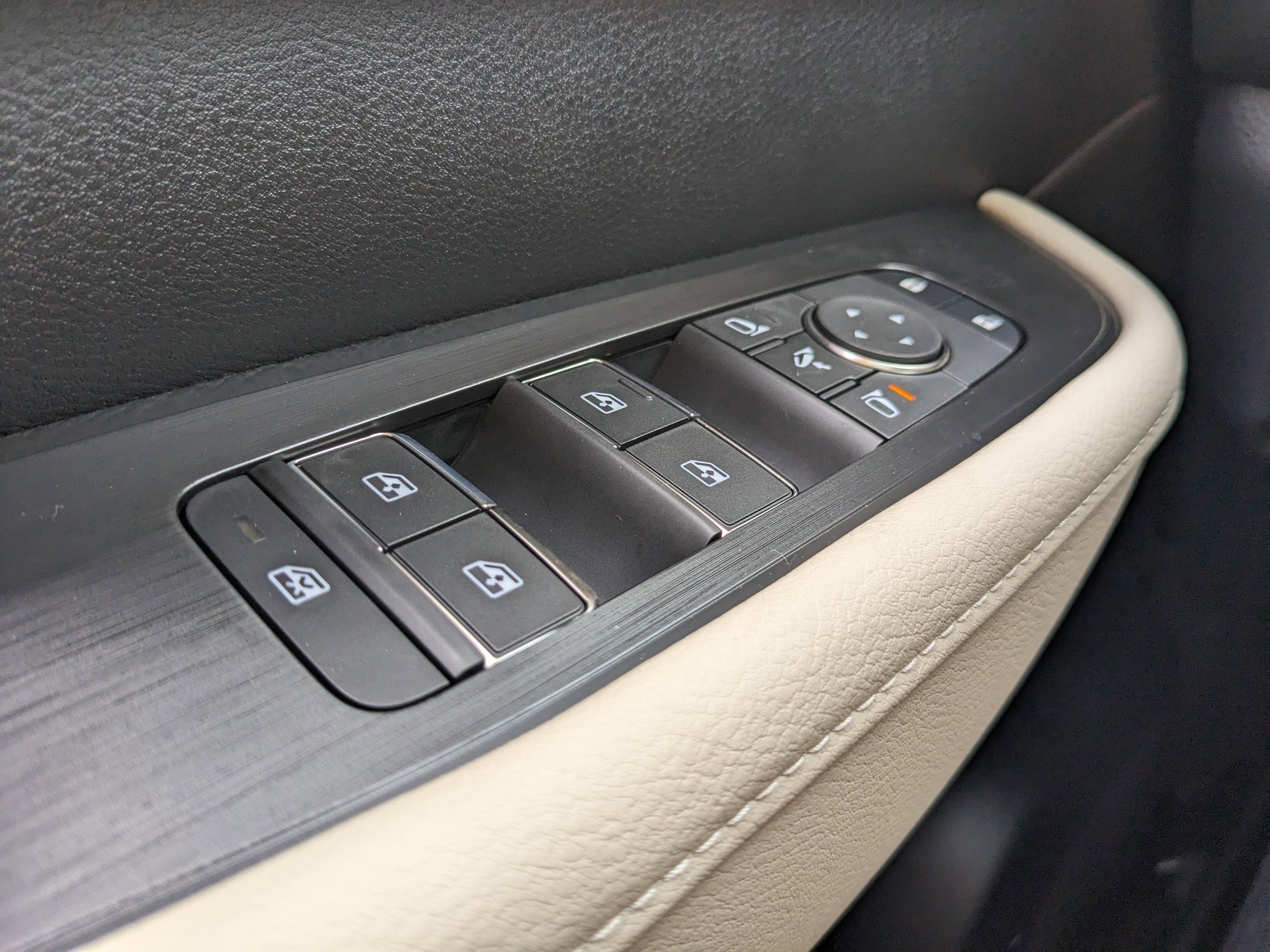 2026 Nissan Armada Platinum - Photo 22
